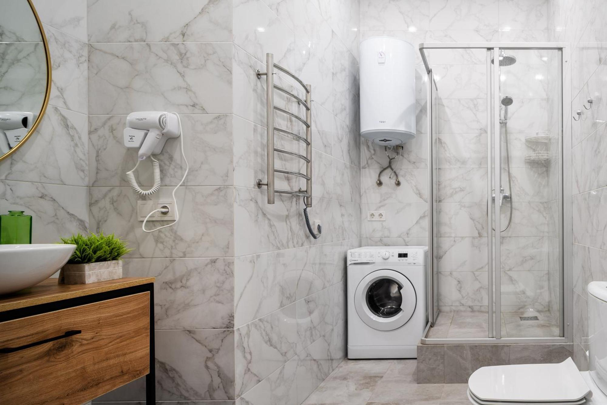 Yaroslav Val Lux Apartments Kiev Eksteriør billede